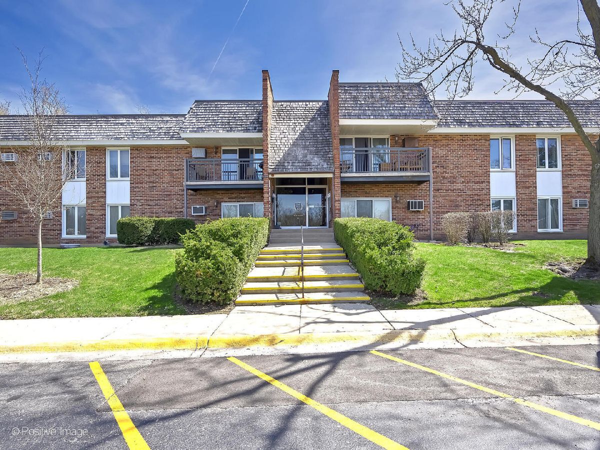 Westbrook West Downers Grove IL, Condominiums For Sale & For Rent
