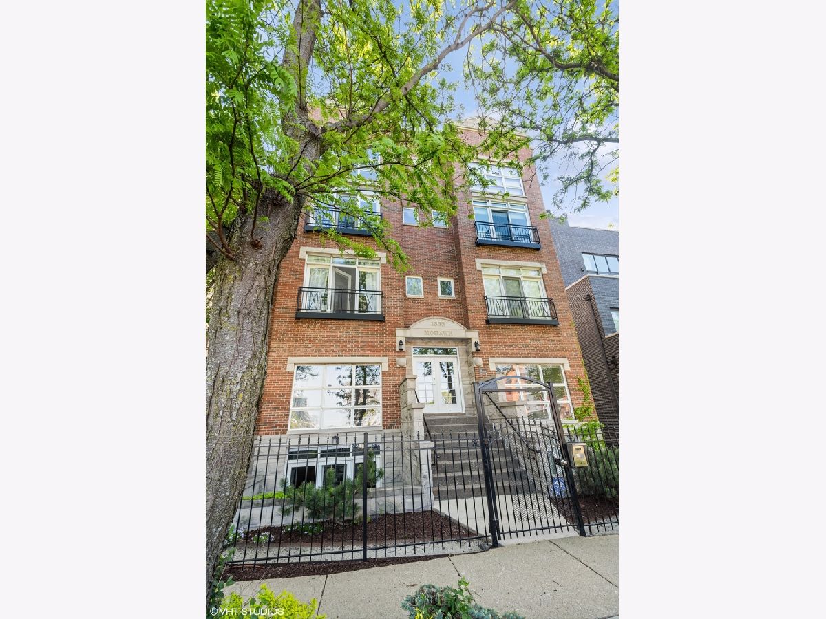 Condominiums Sold Bookbinders Row Chicago Illinois, 1335 Mohawk