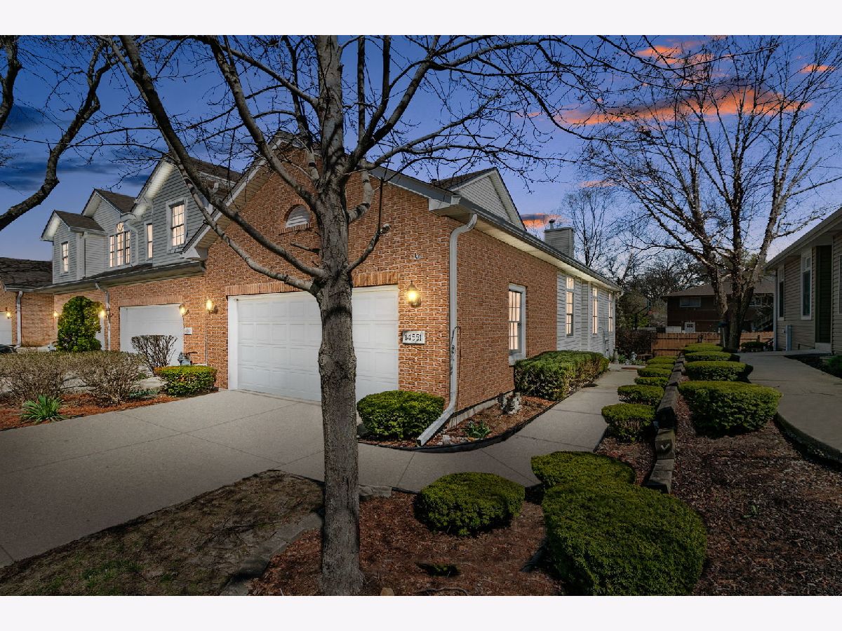 Townhomes Sold Oak Forest Club Oak Forest Illinois, 14551 Club Circle