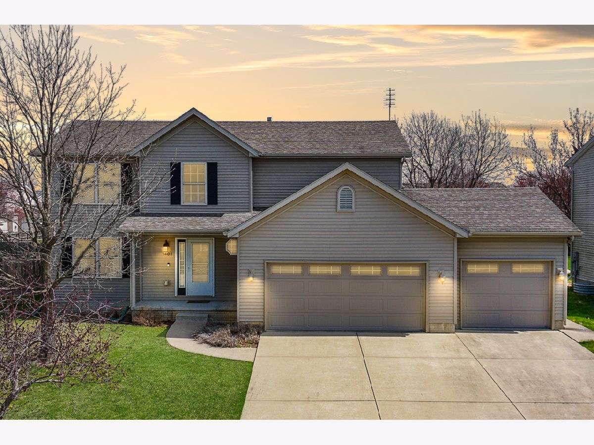 Homes & Condos & Townhomes Sold Gaelic Place Bloomington Illinois, 1408 Ballyshannon