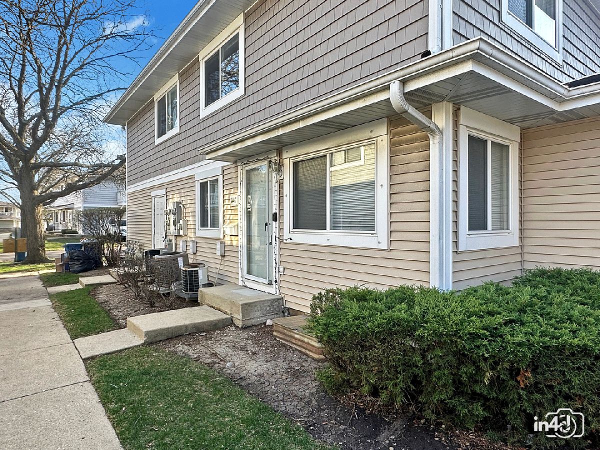 Townhomes & Condos Rented Fremont Junction Hanover Park Illinois, 1447 Sutter
