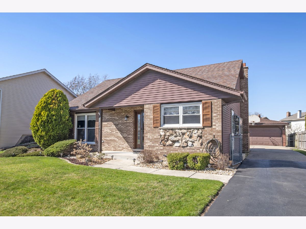 Homes Sold Linecrest Manor Alsip Illinois, 4448 129th
