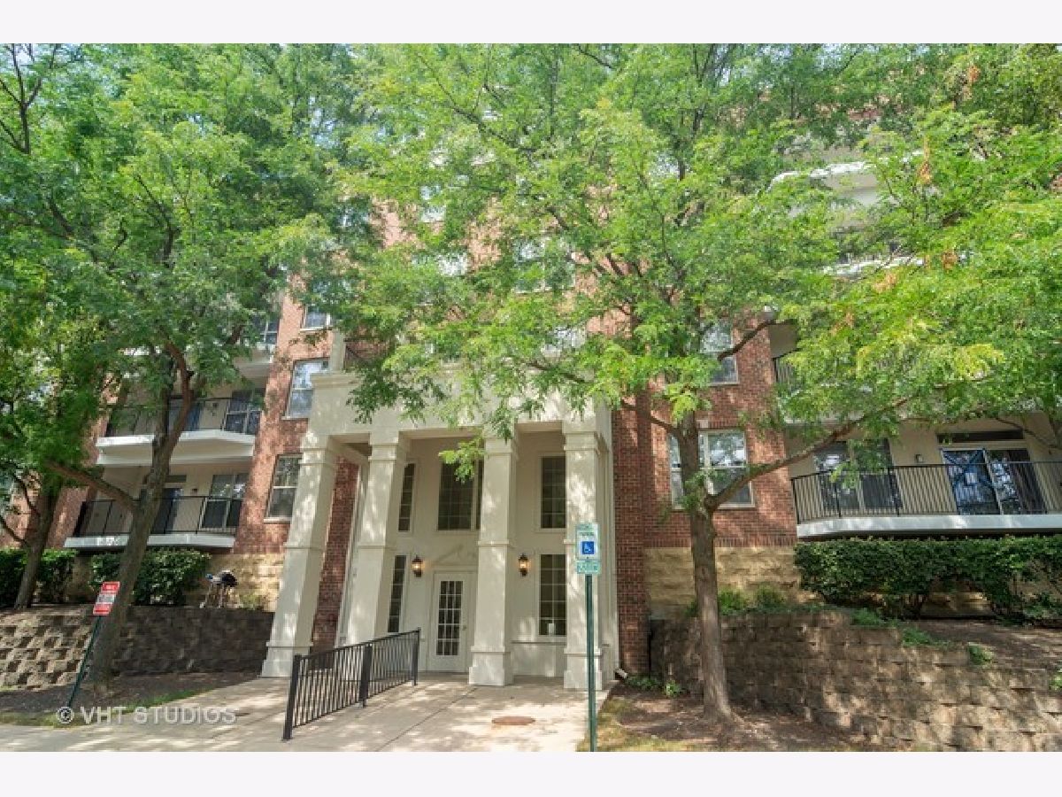Condominiums Sold Kimball Square Rolling Meadows Illinois, 3135 Town Square