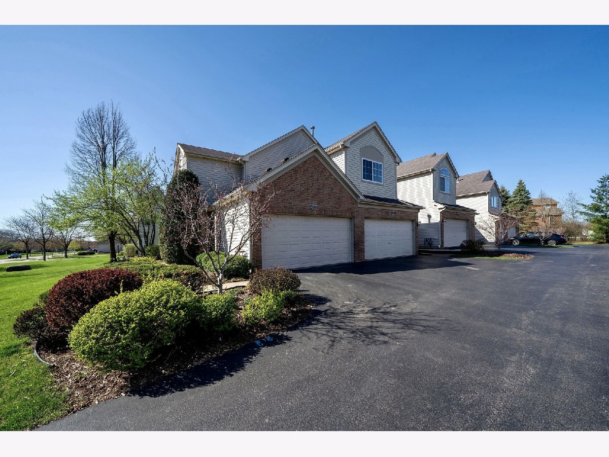 Townhomes Sold Shenandoah Townhomes Carpentersville Illinois, 3503 Blue Ridge