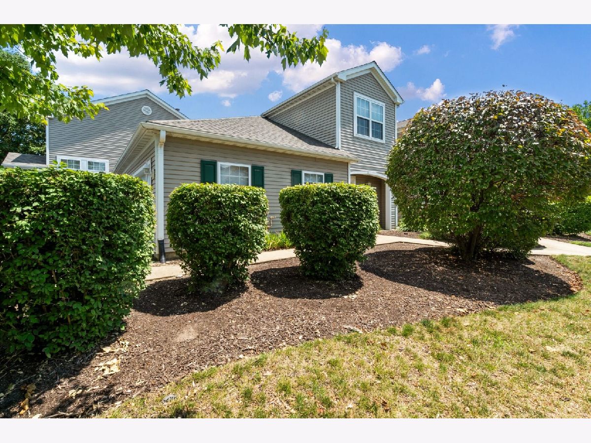 Townhomes & Condos Sold Citadel Of Rock Run Joliet Illinois, 1426 Citadel