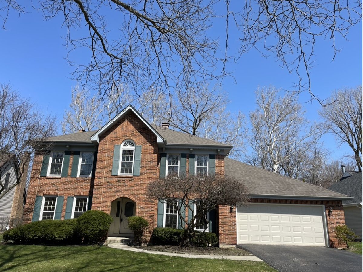 Homes Rented Columbia Estates Naperville Illinois, 825 Biltmore
