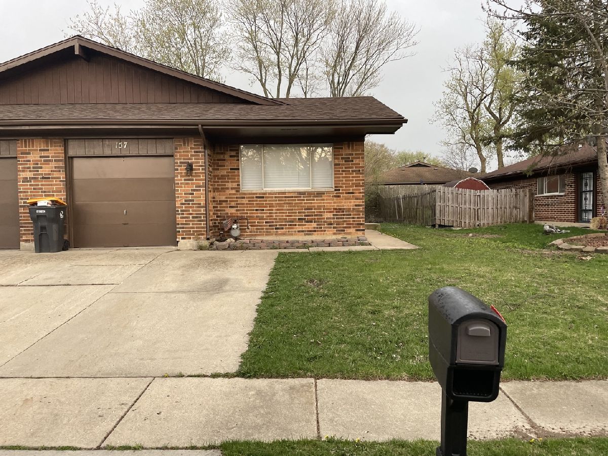 Homes & Condos & Townhomes Rented Bristol Hills Streamwood Illinois, 157 Virginia