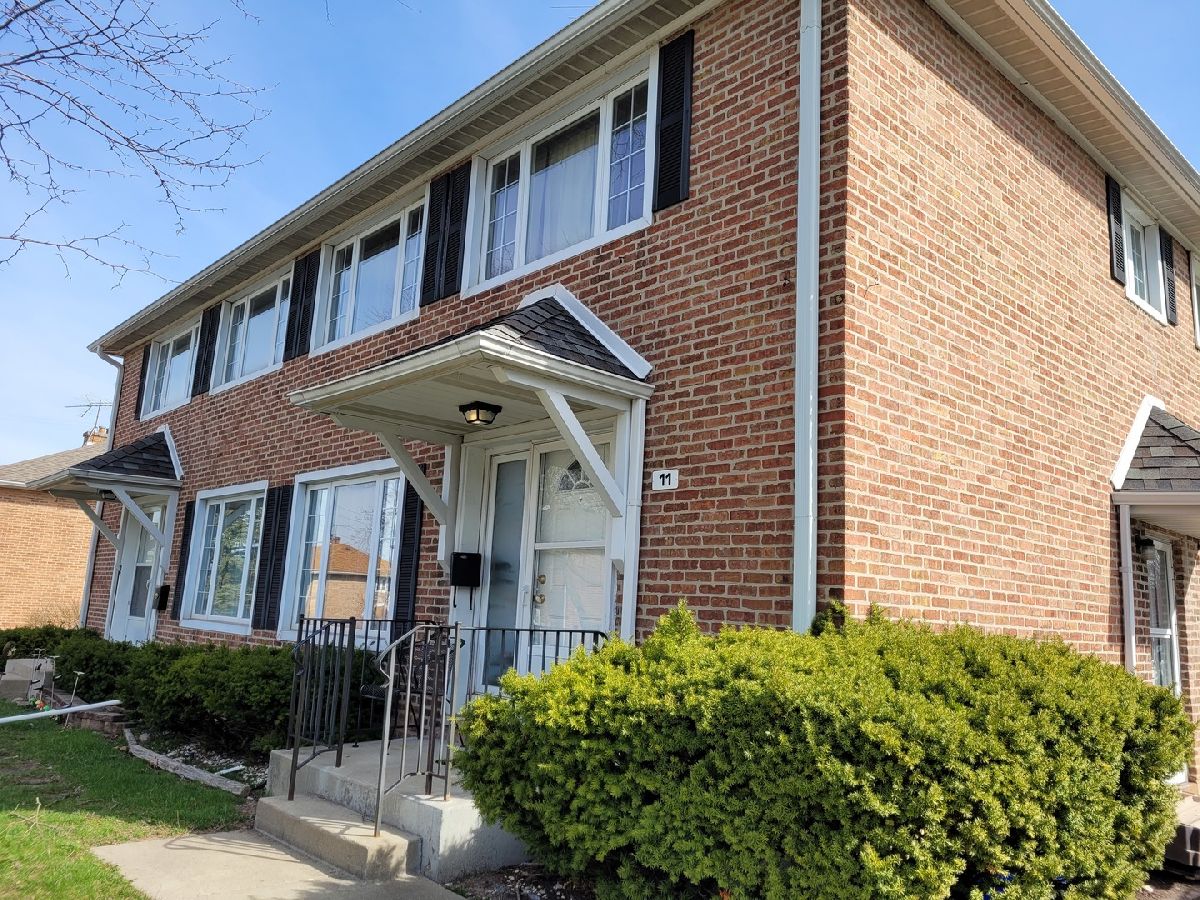 Condos & Townhomes & Homes Sold Area E Park Forest Illinois, 11 Gibson