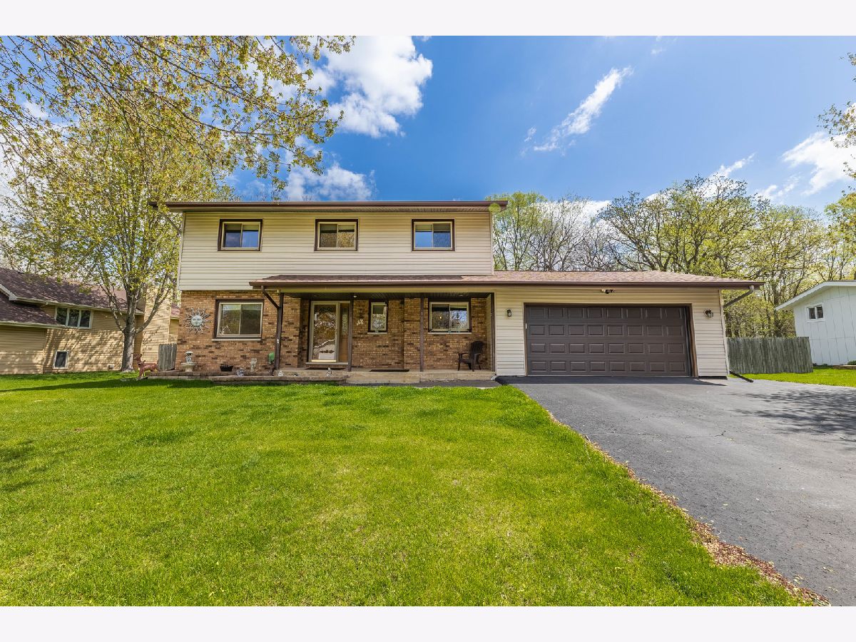 Homes Sold Camelot Joliet Illinois, 22547 Bramble Hill