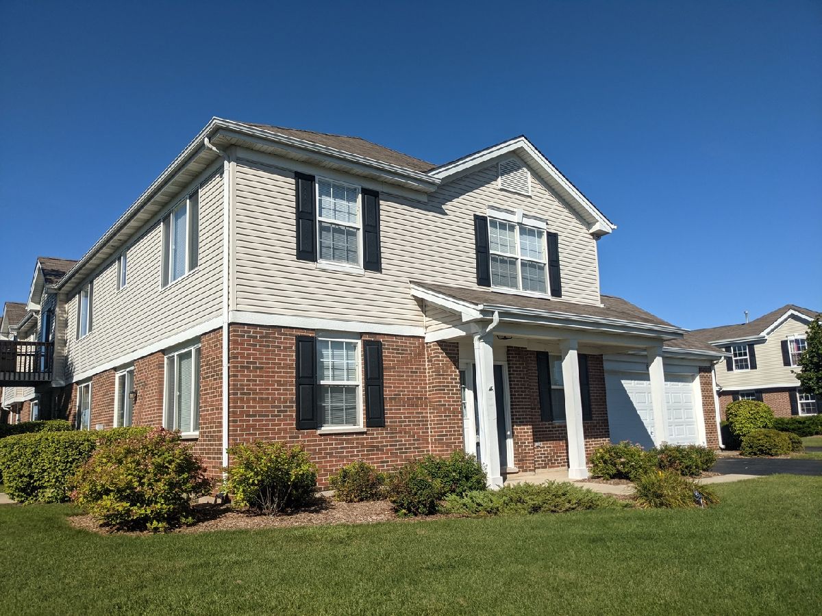 Homes & Townhomes & Condos Rented Legend Lakes Mchenry Illinois, 644 Legend