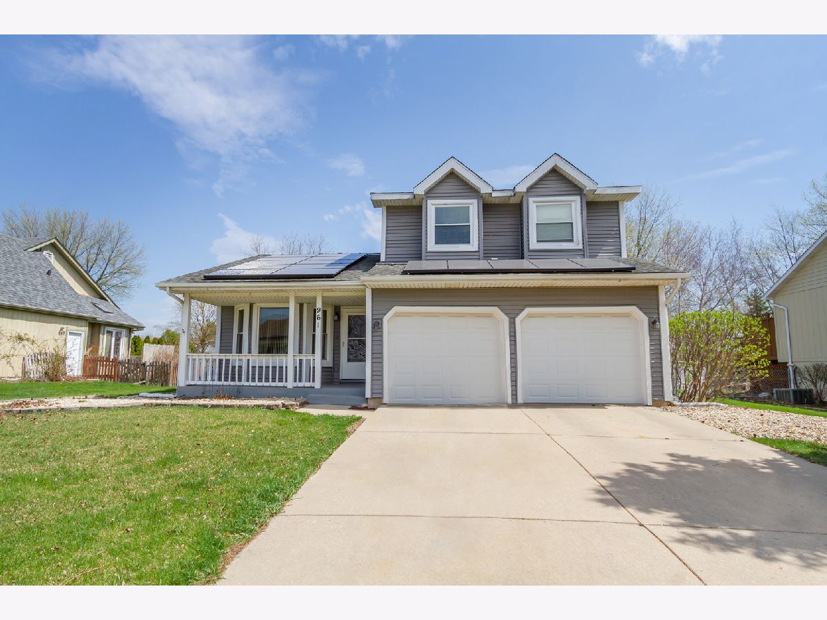 Homes Sold Indian Trail West Aurora Illinois, 961 Almond