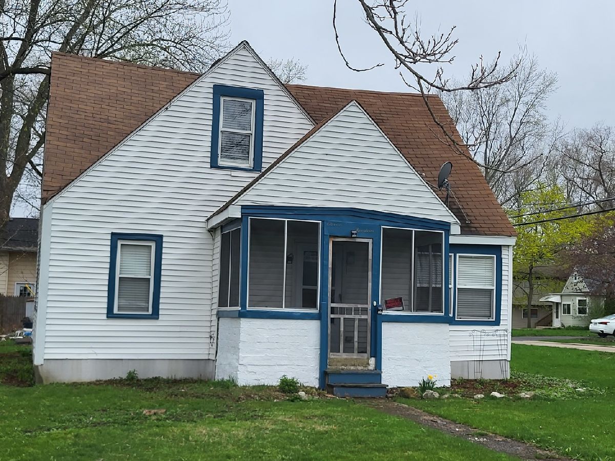Homes & Condos & Townhomes Sold Round Lake Beach Round Lake Beach Illinois, 1114 Lake Shore