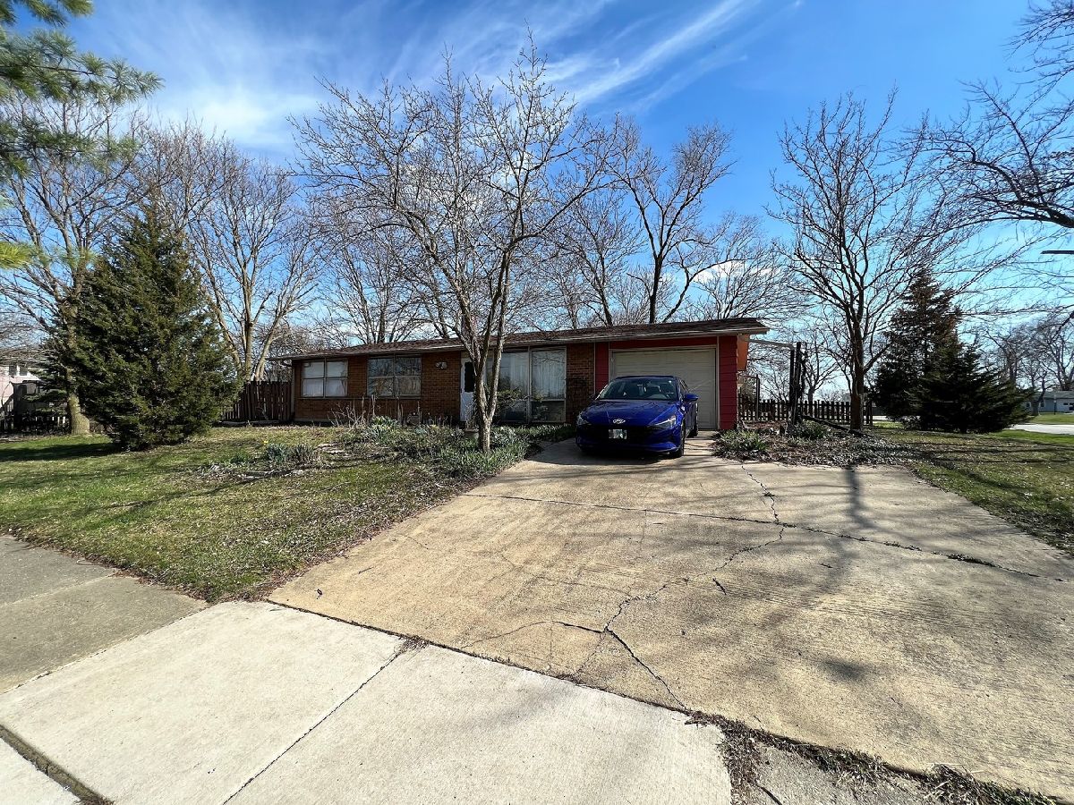Homes & Condos & Townhomes Sold Arbury Hills Mokena Illinois, 9401 Birch