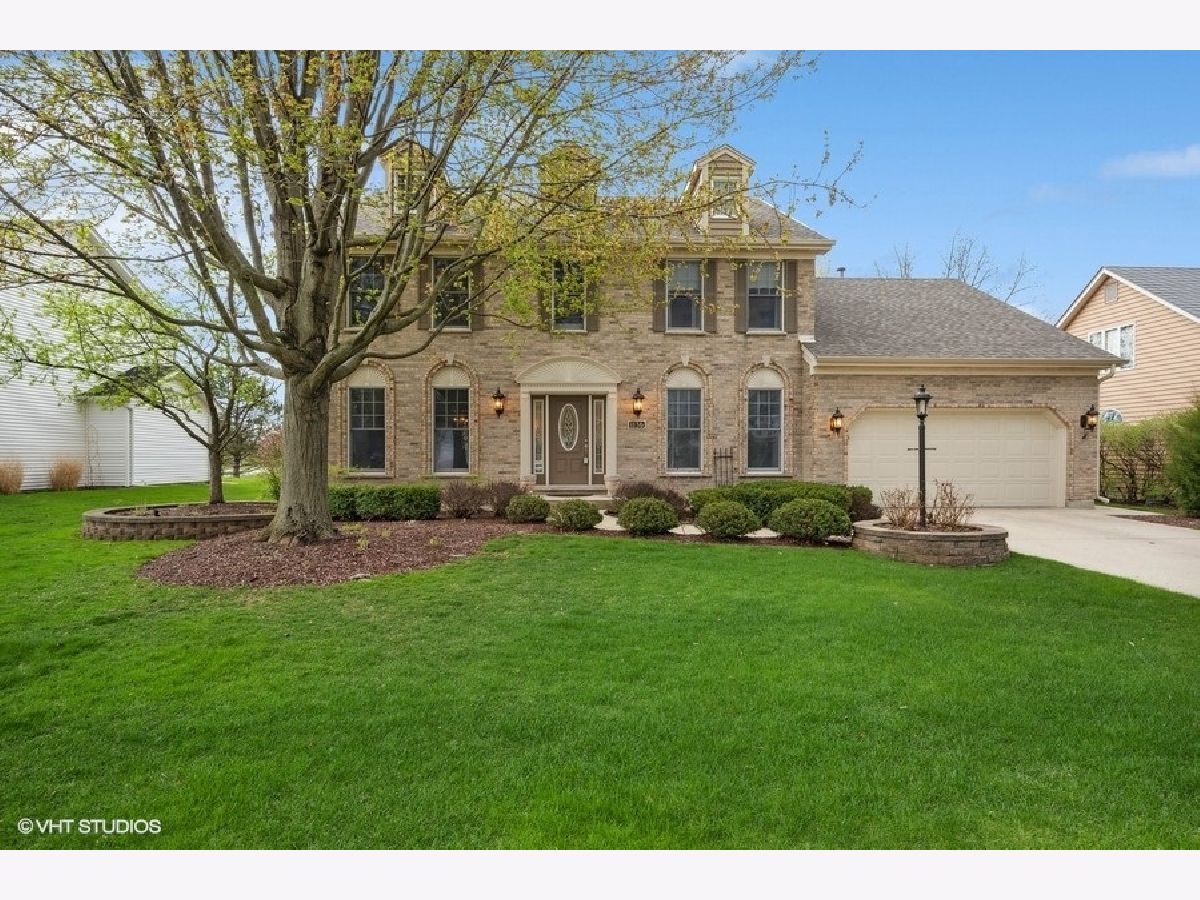 Homes & Townhomes Sold Mill Creek Batavia Illinois, 1136 Challenge