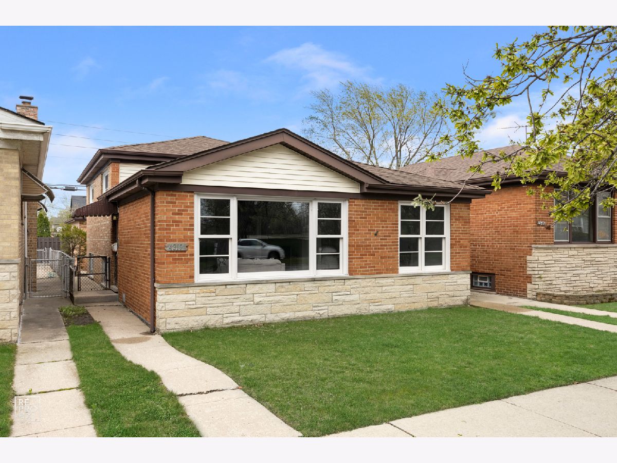 Homes & Condominiums Sold Sauganash Park Chicago Illinois, 4319 Devon