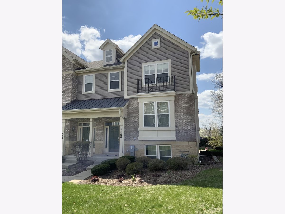 Townhomes Rented Villas Of Cambridge Streamwood Illinois, 1006 Tuscany