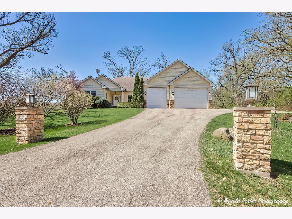  Sold Ringwood Illinois, 5133 Tall Oaks