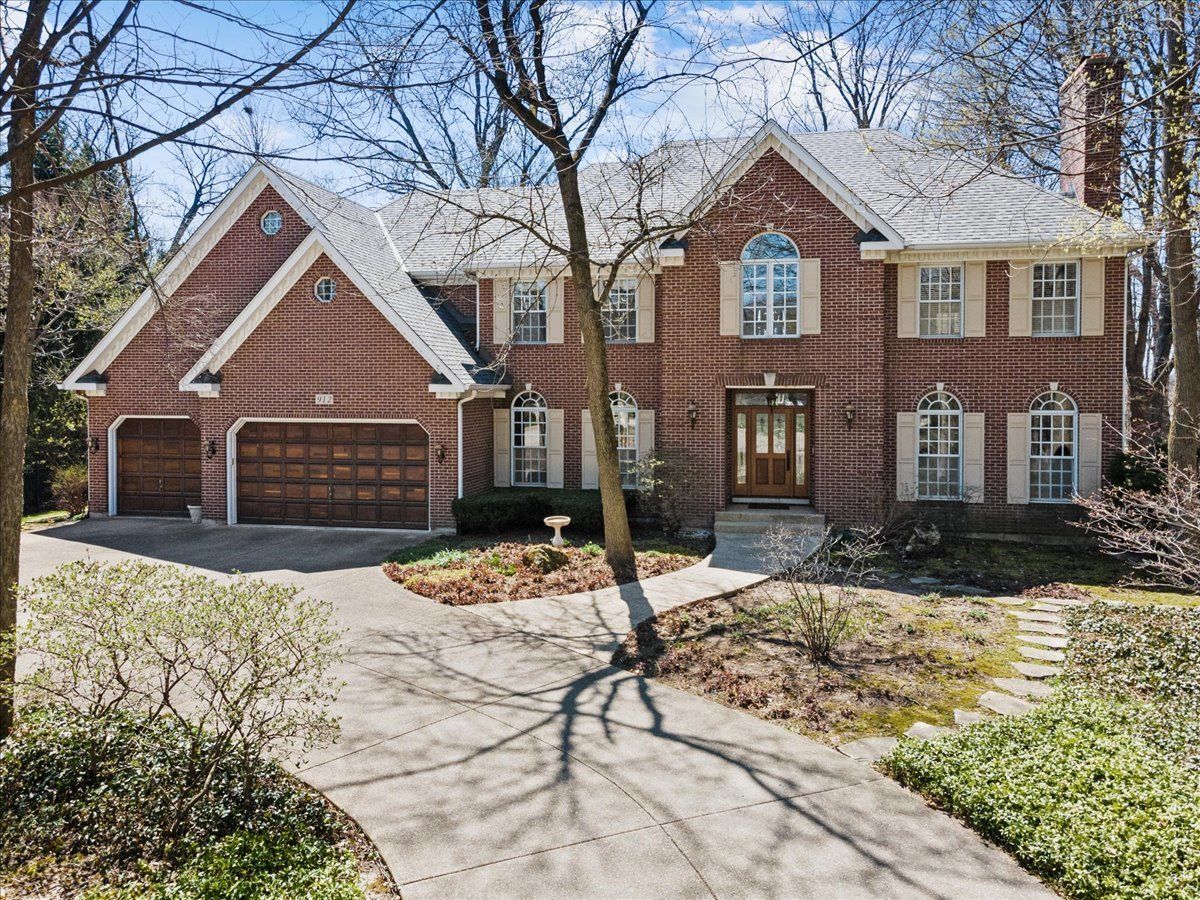 Homes & Condos & Townhomes Sold Waterford Place Naperville Illinois, 912 Julian