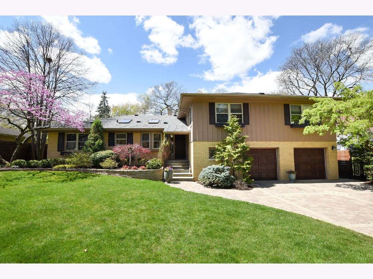 Homes Sold Gold Coast La Grange Illinois, 232 Sunset