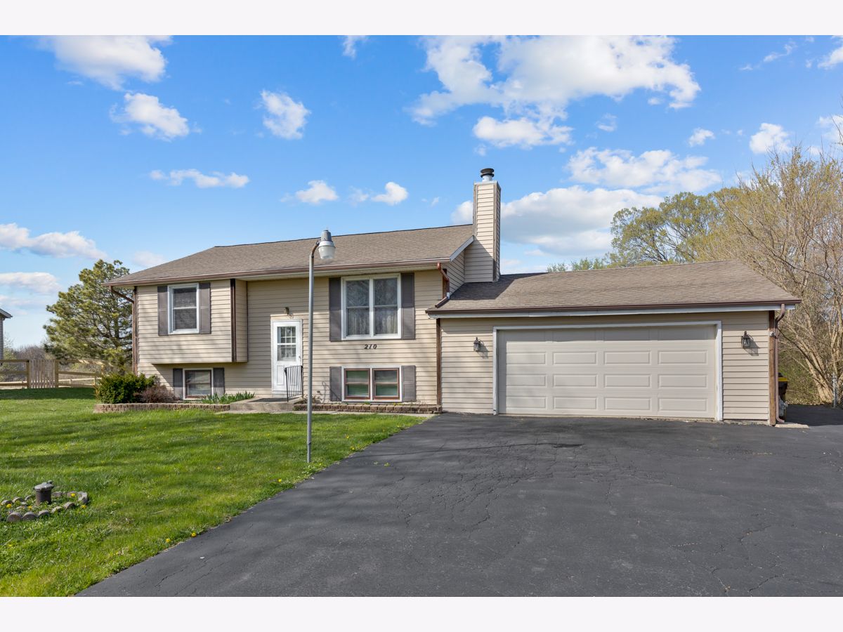 Homes Sold Windmill Meadows Gilberts Illinois, 210 Tyler Creek