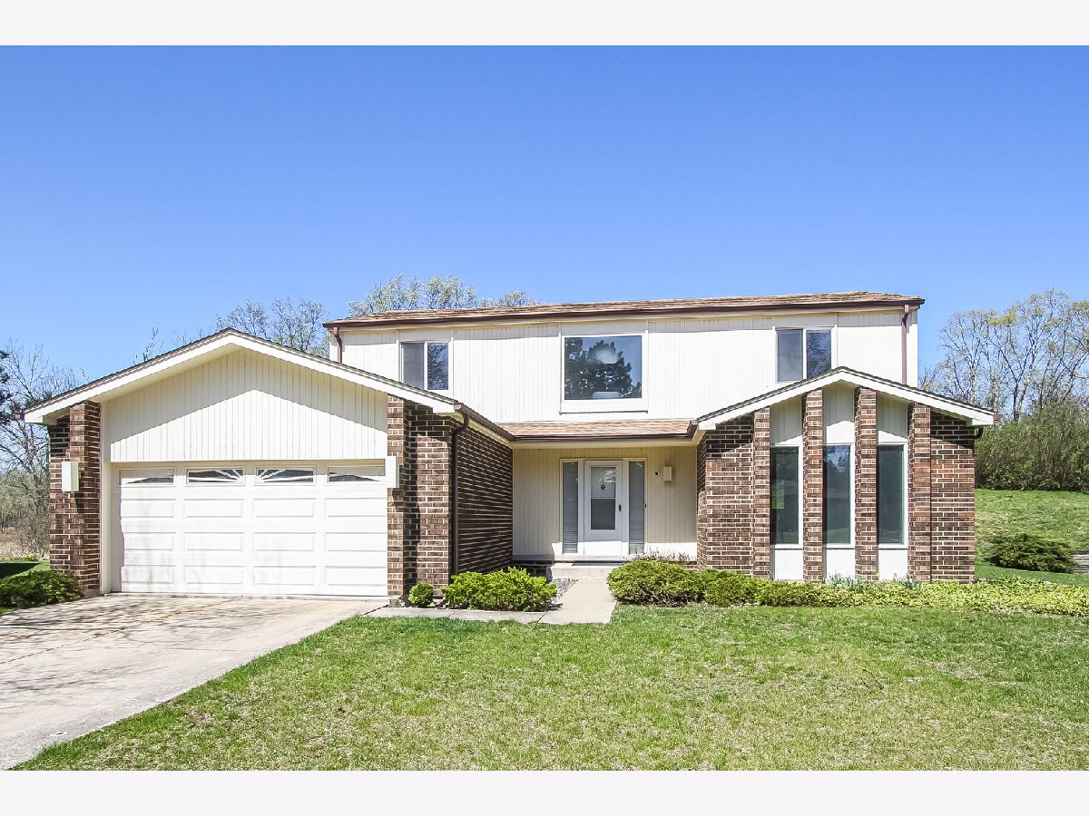 Homes & Condos & Townhomes Sold Villas North Northbrook Illinois, 101 Poplar