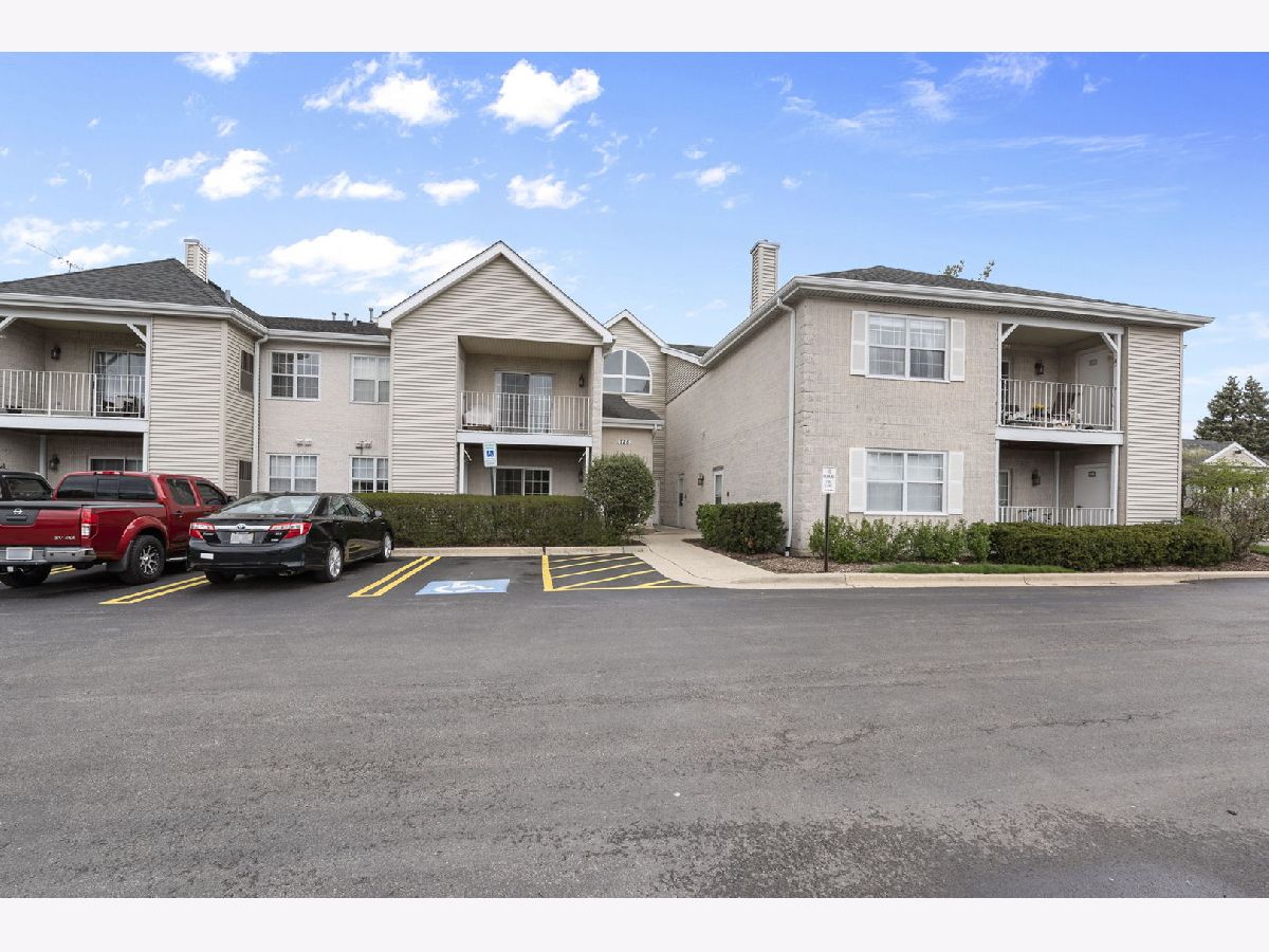 Condominiums Sold Legends Carol Stream Illinois, 728 Gary