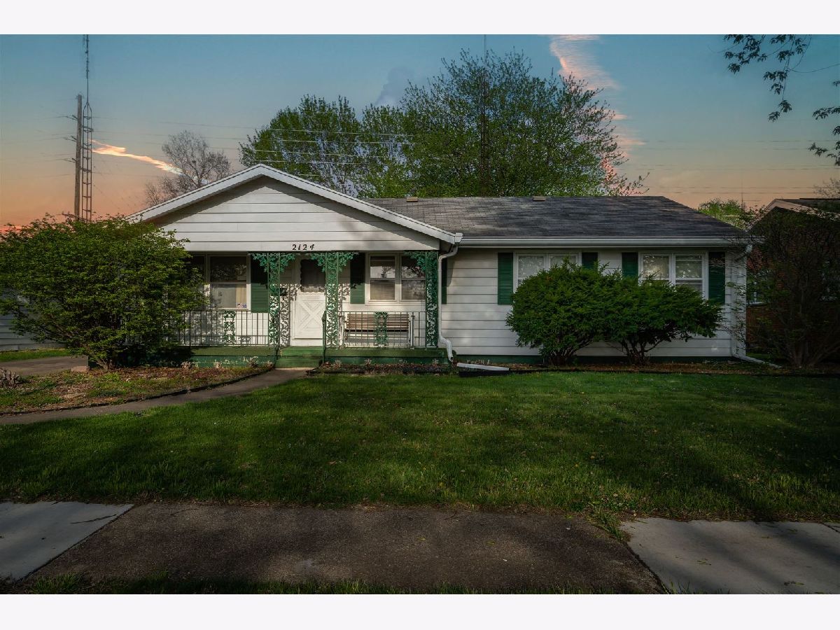  Sold Springfield Illinois, 2124 Faringdon