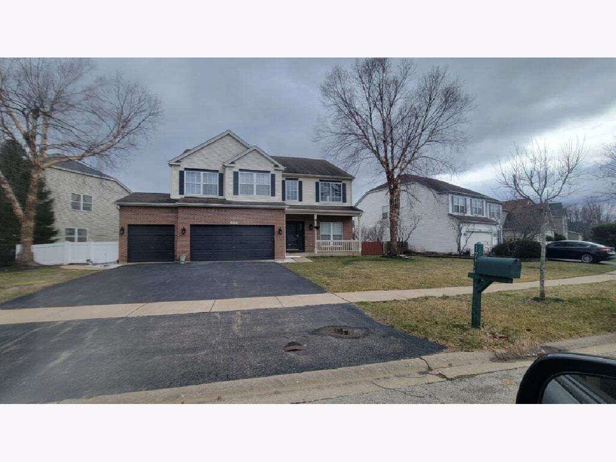 Homes Rented Wesmere Plainfield Illinois, 1712 Sierra Highlands