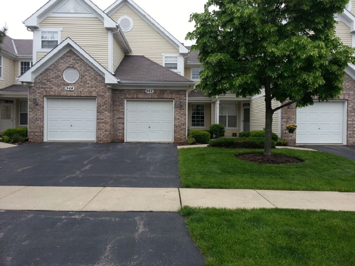 Townhomes & Condos Rented Kingspointe Naperville Illinois, 962 Sheridan