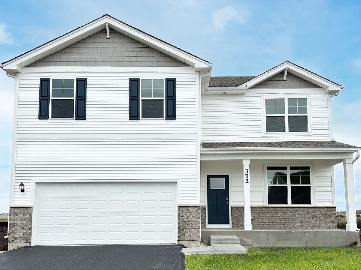 Homes & Townhomes Sold Ashcroft Place Oswego Illinois, 372 Hemlock