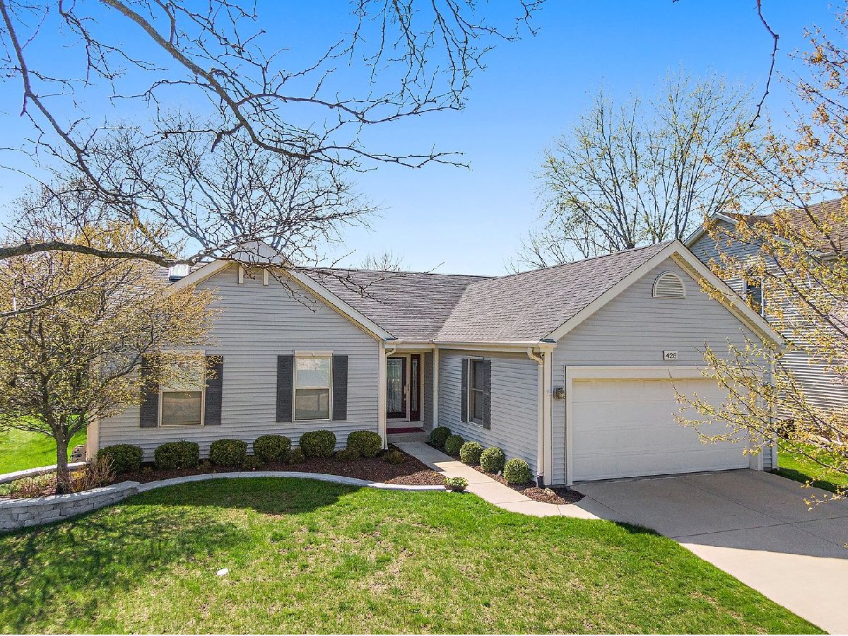 Homes Sold Pine Ridge Of North Hill Carol Stream Illinois, 428 Bristol