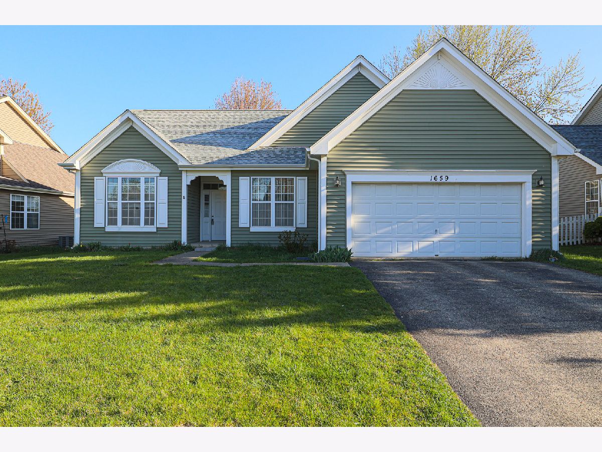 Homes Sold Four Pointes Aurora Illinois, 1659 Blackwell