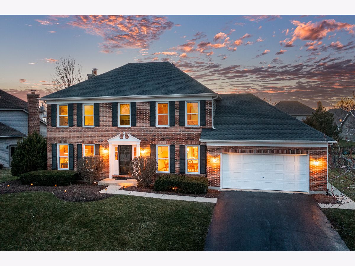 Homes Sold Crestview Knolls Naperville Illinois, 3831 Mallard