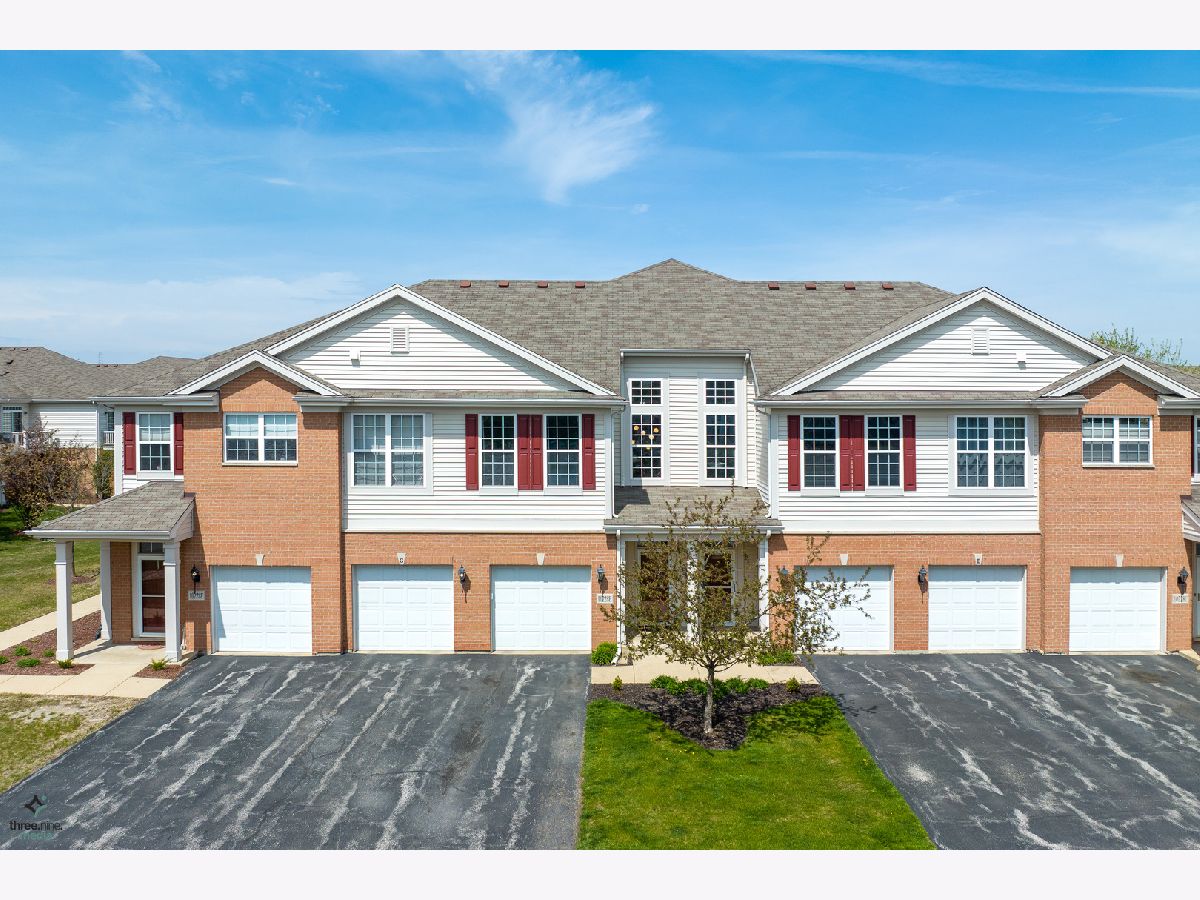 Townhomes & Condos Sold Bridgeview Place Bridgeview Illinois, 10228 Mulberry