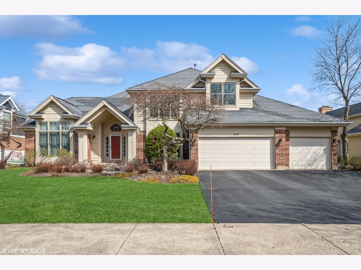 Homes Sold Churchill Lane Buffalo Grove Illinois, 545 Coventry