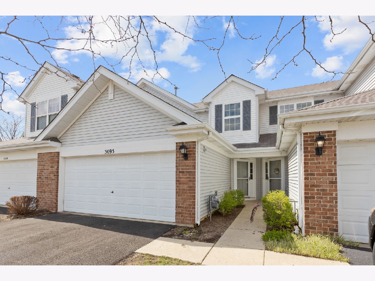 3095 Courtland Street, Woodstock, Illinois 60098 MLS 11765581