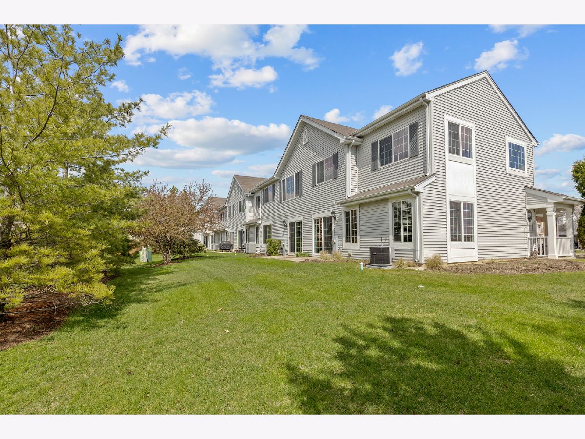 3095 Courtland Street, Woodstock, Illinois 60098 MLS 11765581