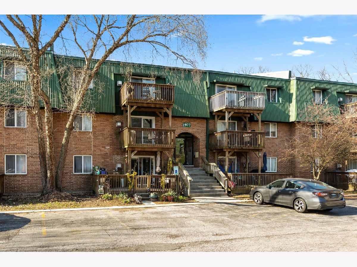 Condominiums Sold Walden Woods Aurora Illinois, 1977 Tall Oaks