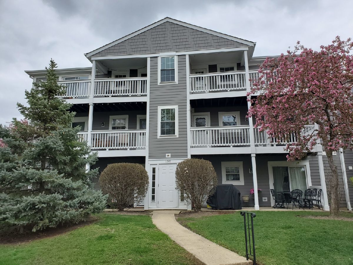 Condominiums Sold Cambridge Green Libertyville Illinois, 150 Winchester