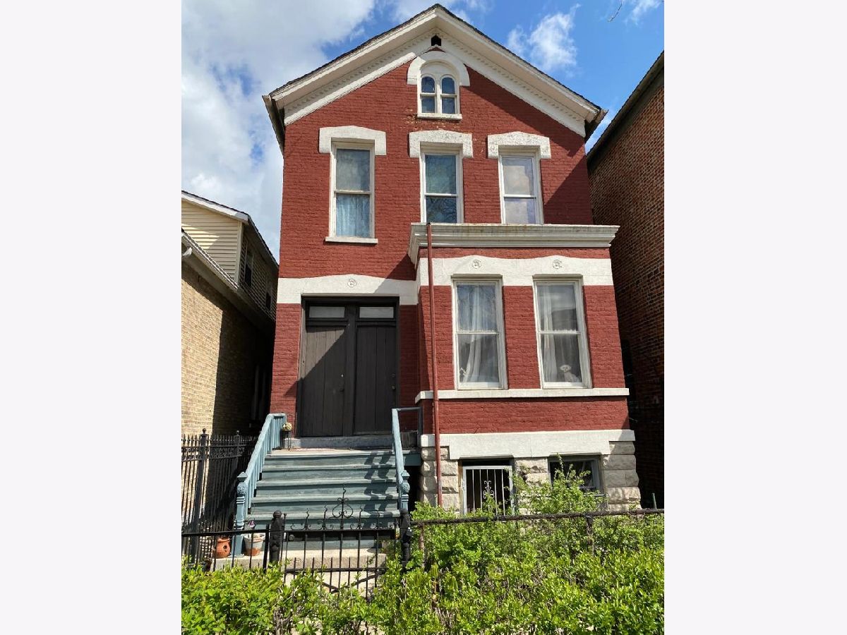 Condos & Townhomes & Homes Sold West Town Chicago Illinois, 1810 Superior