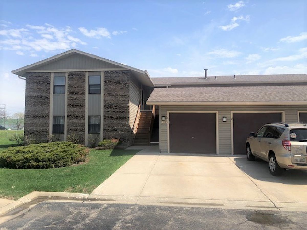 Condos & Townhomes Sold Sierra Blanca Hanover Park Illinois, 1310 Gifford