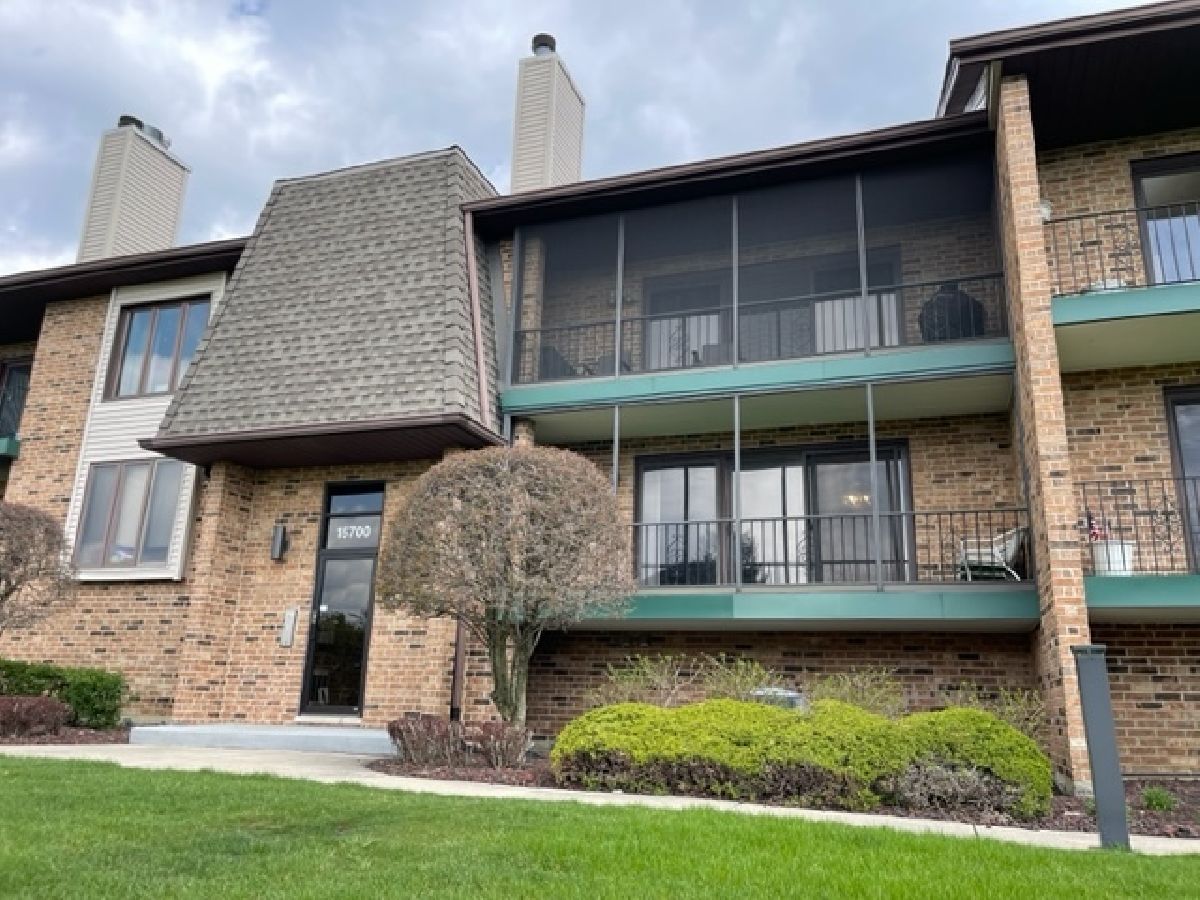 Condominiums Sold Sunset Ridge Orland Park Illinois, 15700 Sunset Ridge