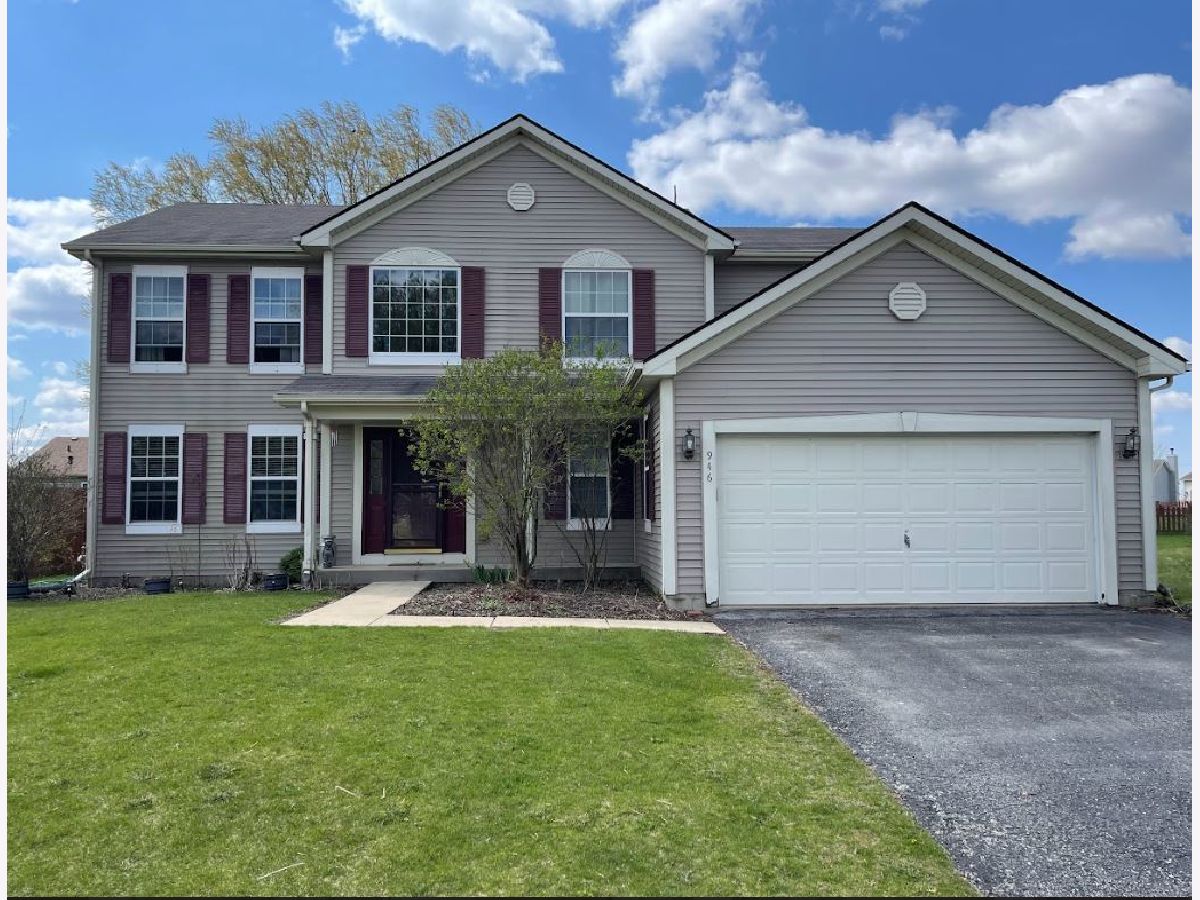 Homes Sold Prairie Springs Malta Illinois, 946 Pond Brook