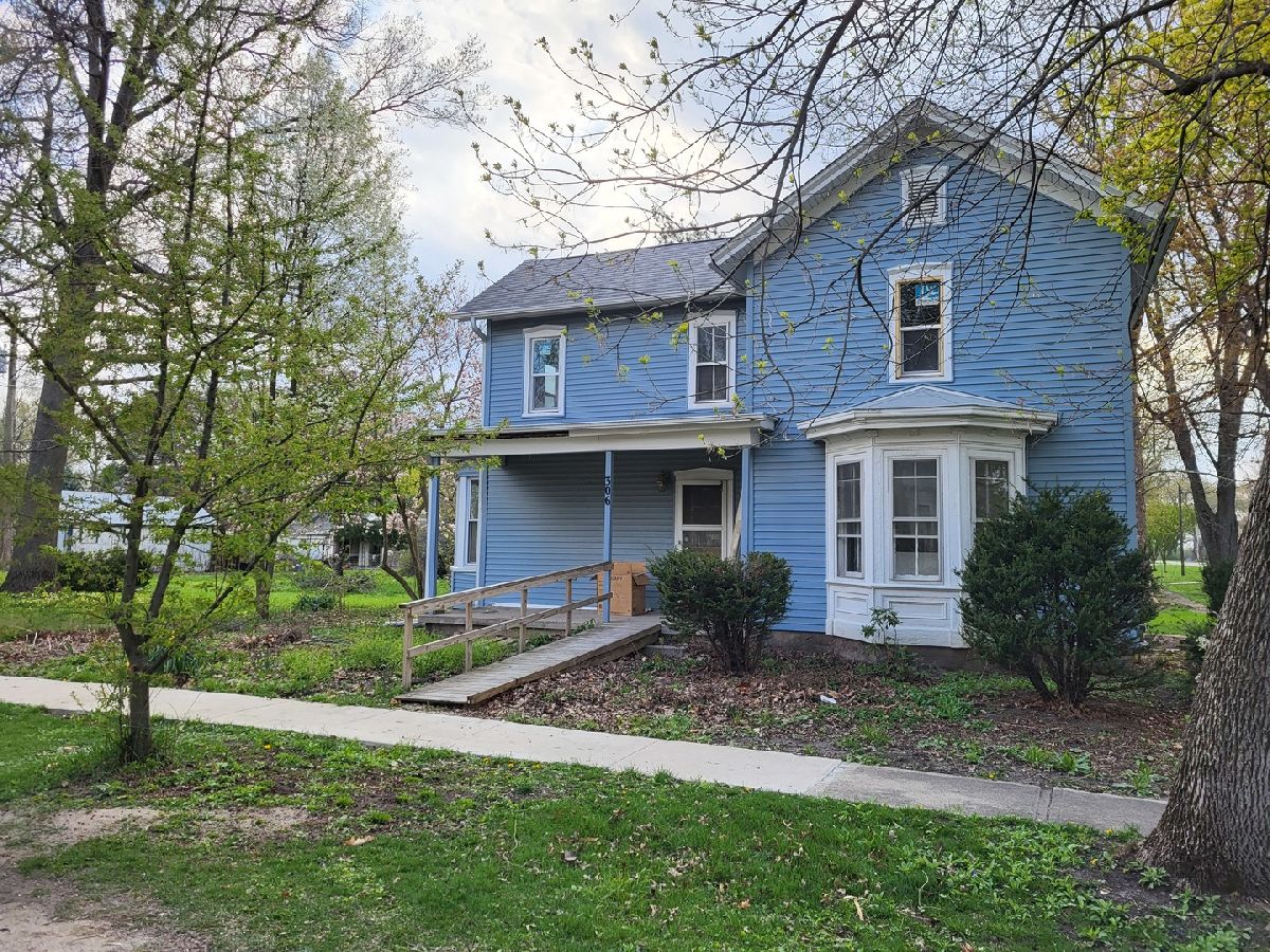  Sold Steward Illinois, 306 Dewey