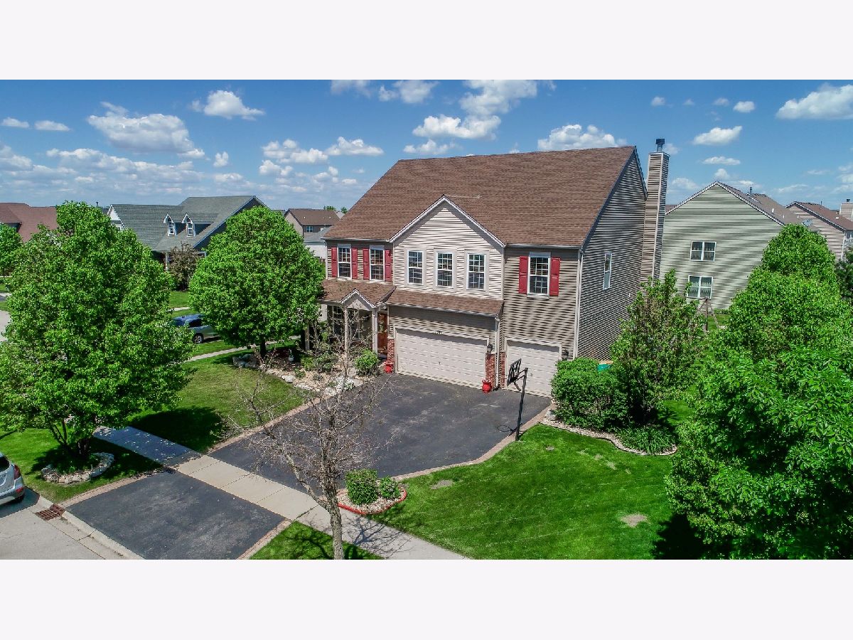 Homes Sold Neustoneshire Joliet Illinois, 7305 Yorkshire