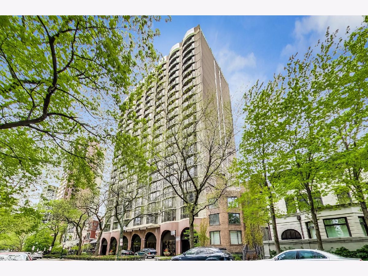 Condominiums Sold The Brownstone Chicago Illinois, 1440 State
