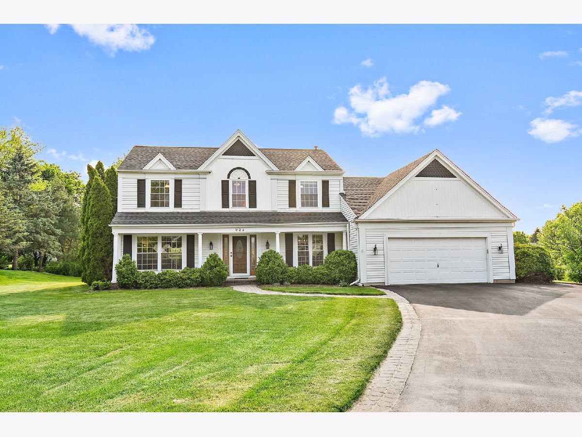 Homes Sold Saddle Club Estates Sleepy Hollow Illinois, 923 Saratoga