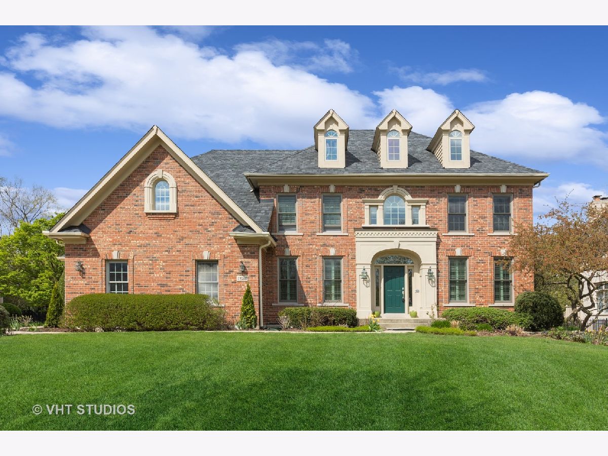 Homes Sold Hunters Glen Wheaton Illinois, 1630 Hunters Glen