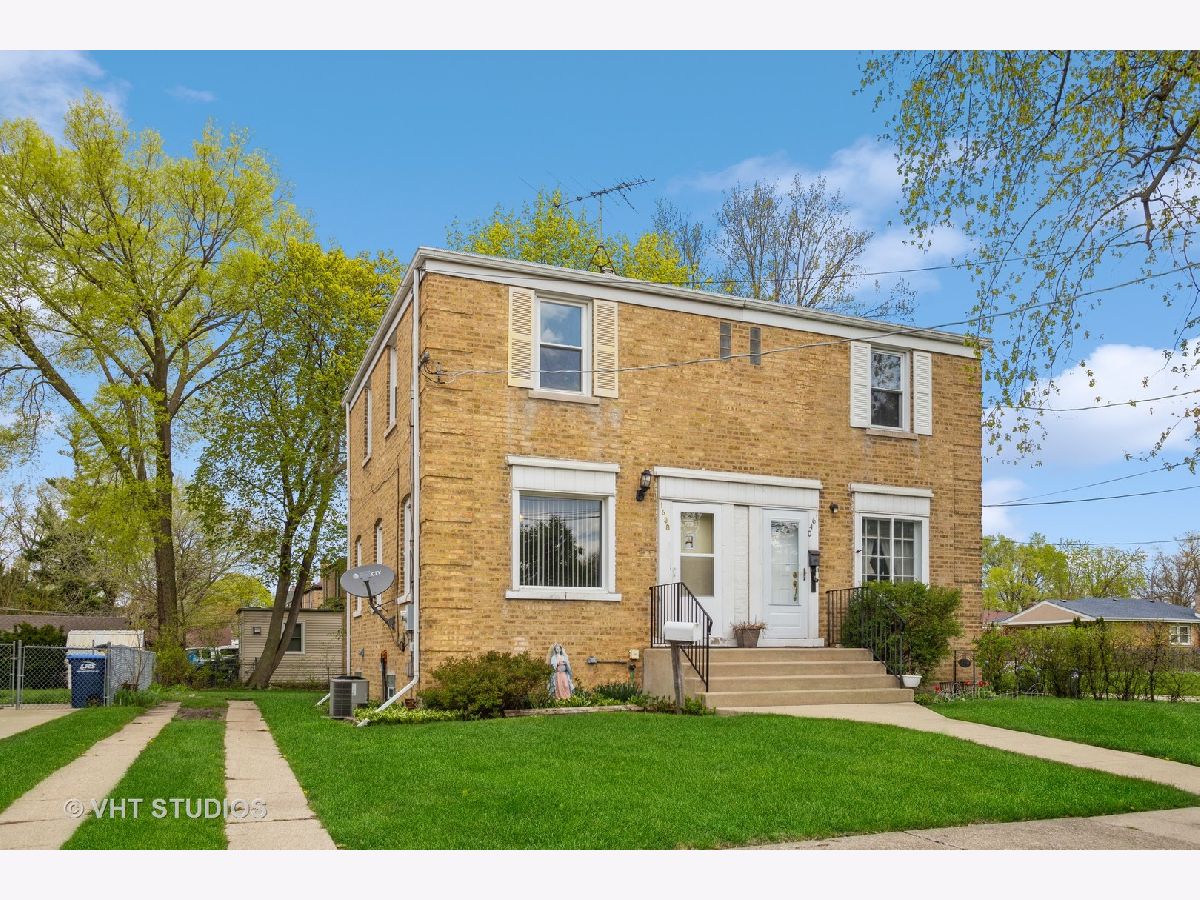 Condos & Townhomes & Homes Sold Riverview Des Plaines Illinois, 1638 Prospect