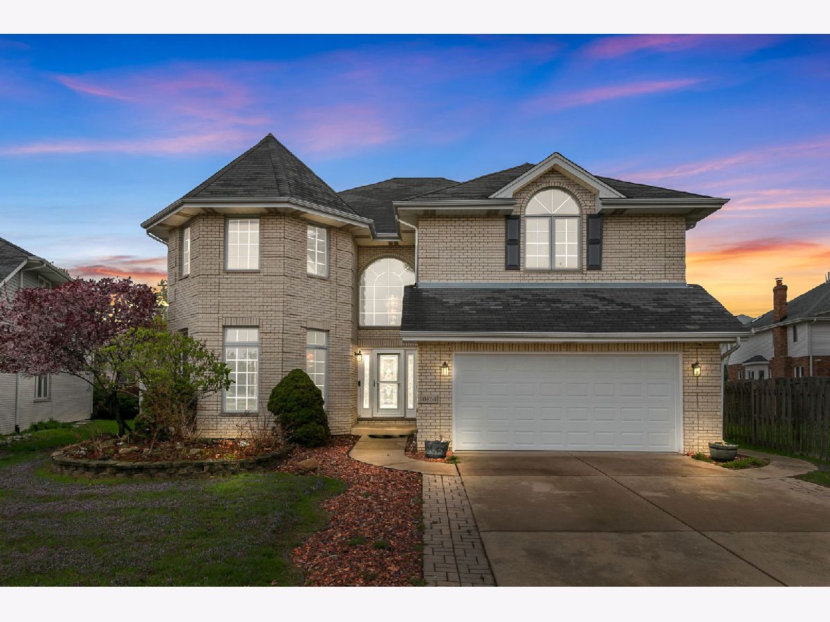 Homes & Condos & Townhomes Sold Eagle Ridge Oak Lawn Illinois, 10864 Cook